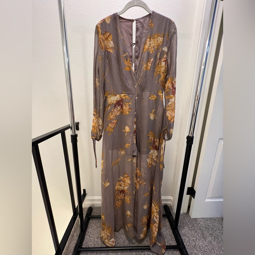Long sleeve dress with shorts